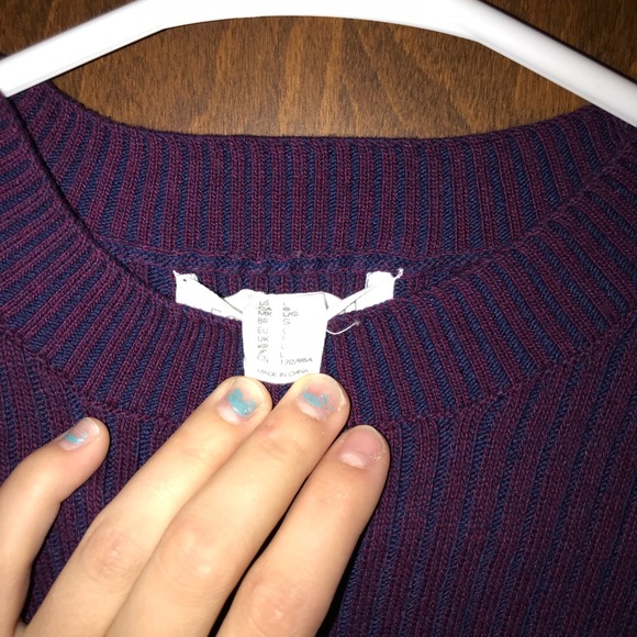 Crop Sweater! - Picture 2 of 2